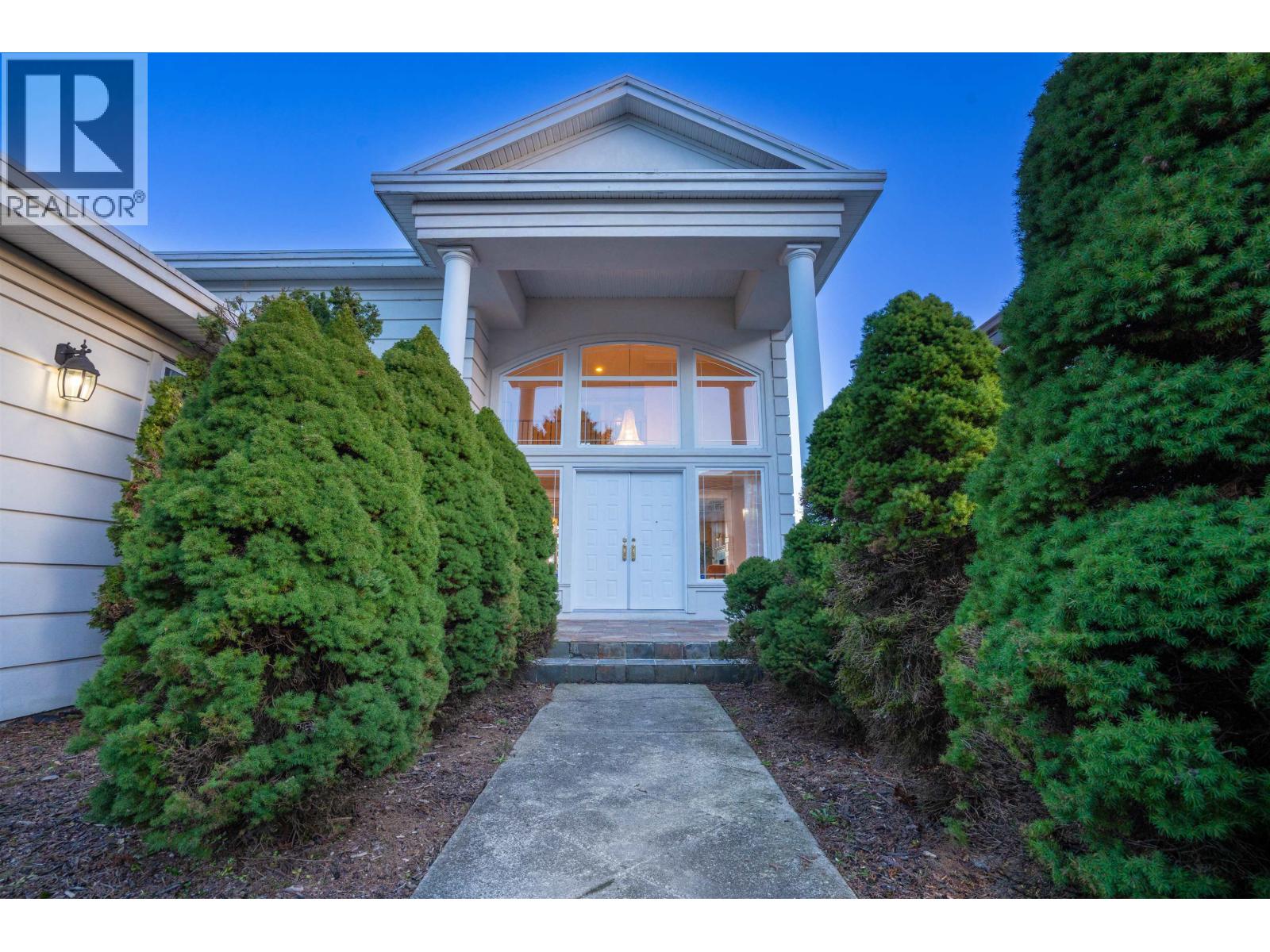 3126 Silverthrone Drive, Coquitlam, British Columbia  V3E 3B1 - Photo 31 - R3088125