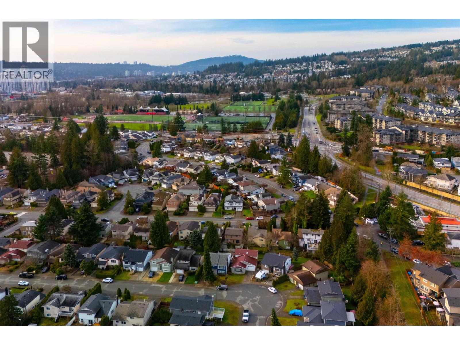 1327 Nestor Street, Coquitlam, British Columbia  V3E 1V5 - Photo 12 - R3088142