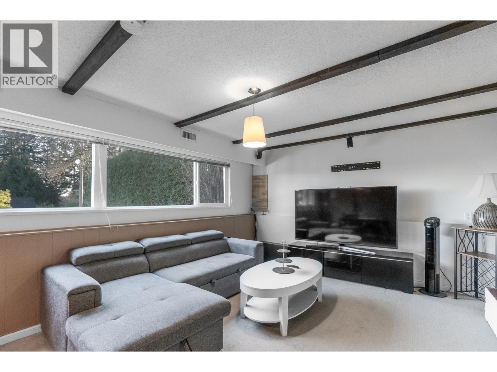 Ground Level 2528 Belloc Street, North Vancouver, British Columbia  V7H 1J1 - Photo 6 - R3088113