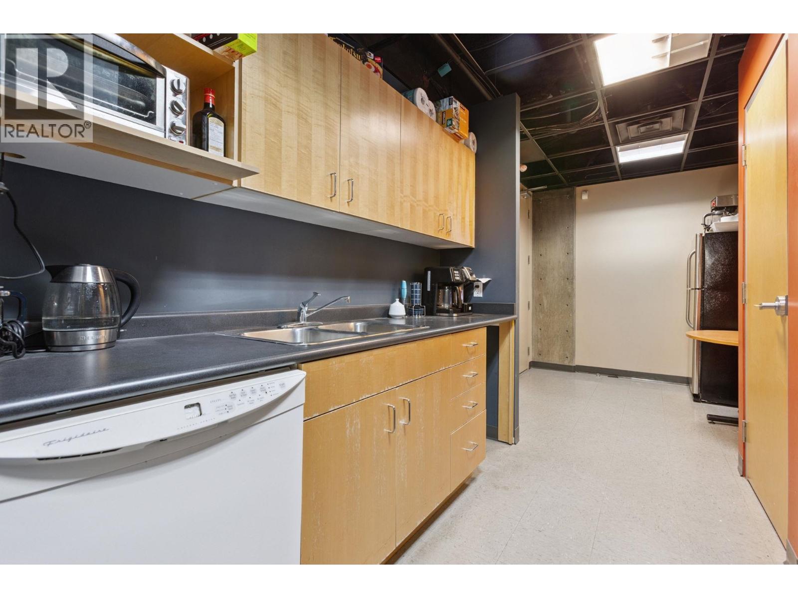 Tba 1730 W 2nd Avenue, Vancouver, British Columbia  V6J 1H6 - Photo 14 - C8076024