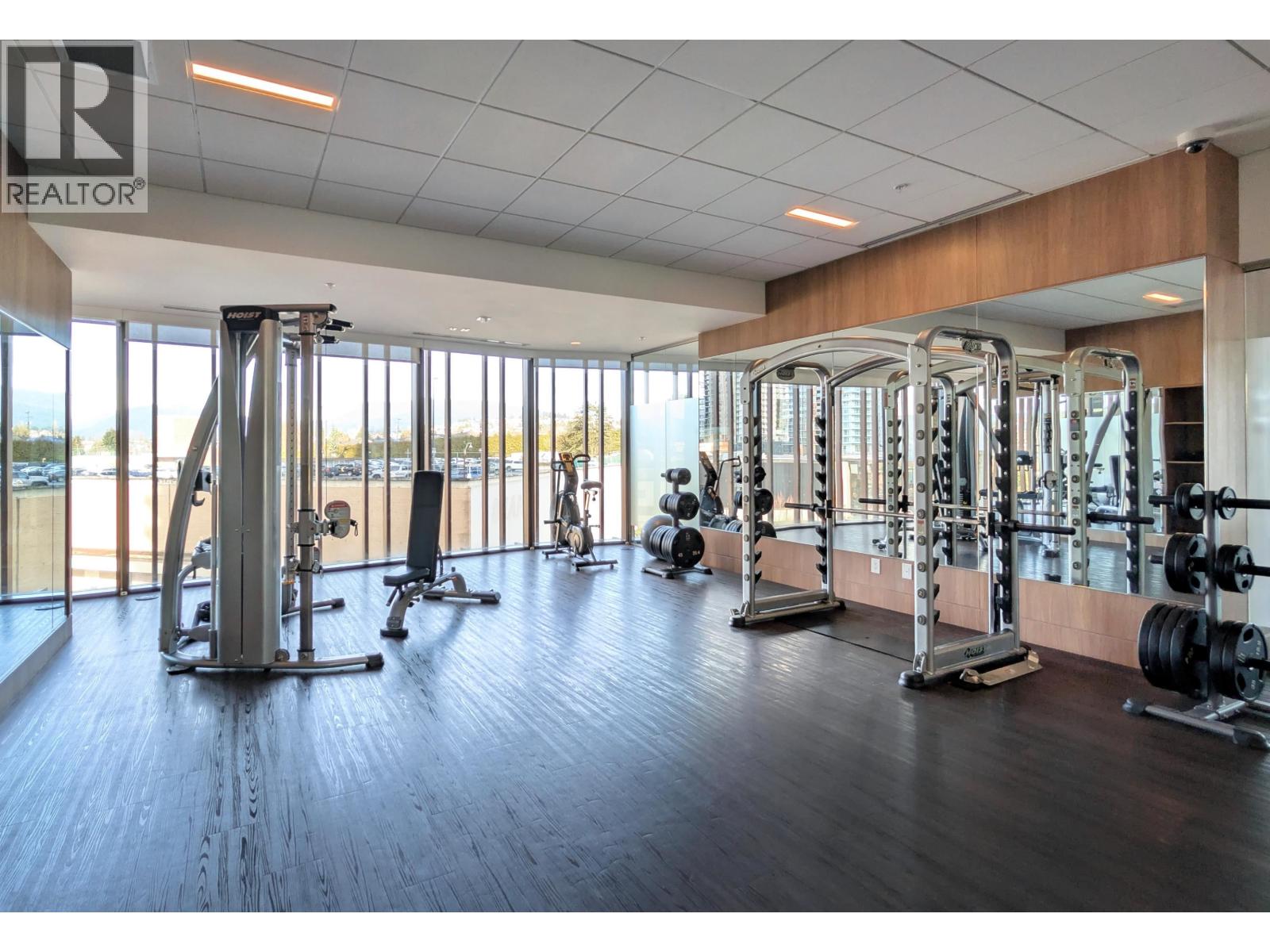 Listing Picture 21 of 25 : 3205 4650 BRENTWOOD BOULEVARD, Burnaby / 本拿比 - 魯藝地產 Yvonne Lu Group - MLS Medallion Club Member