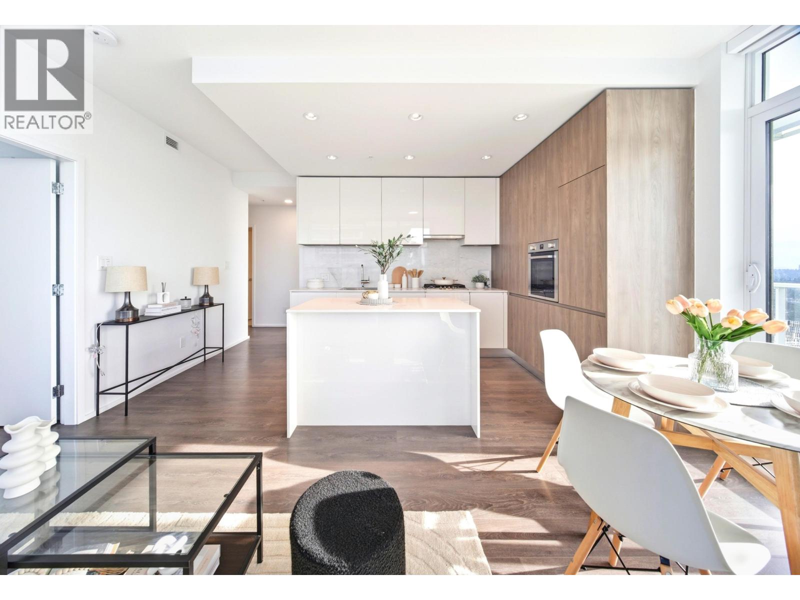 Listing Picture 8 of 25 : 3205 4650 BRENTWOOD BOULEVARD, Burnaby / 本拿比 - 魯藝地產 Yvonne Lu Group - MLS Medallion Club Member