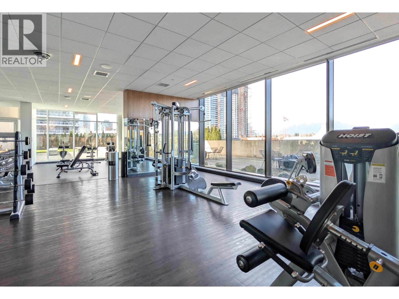 Listing Picture 20 of 25 : 3205 4650 BRENTWOOD BOULEVARD, Burnaby / 本拿比 - 魯藝地產 Yvonne Lu Group - MLS Medallion Club Member