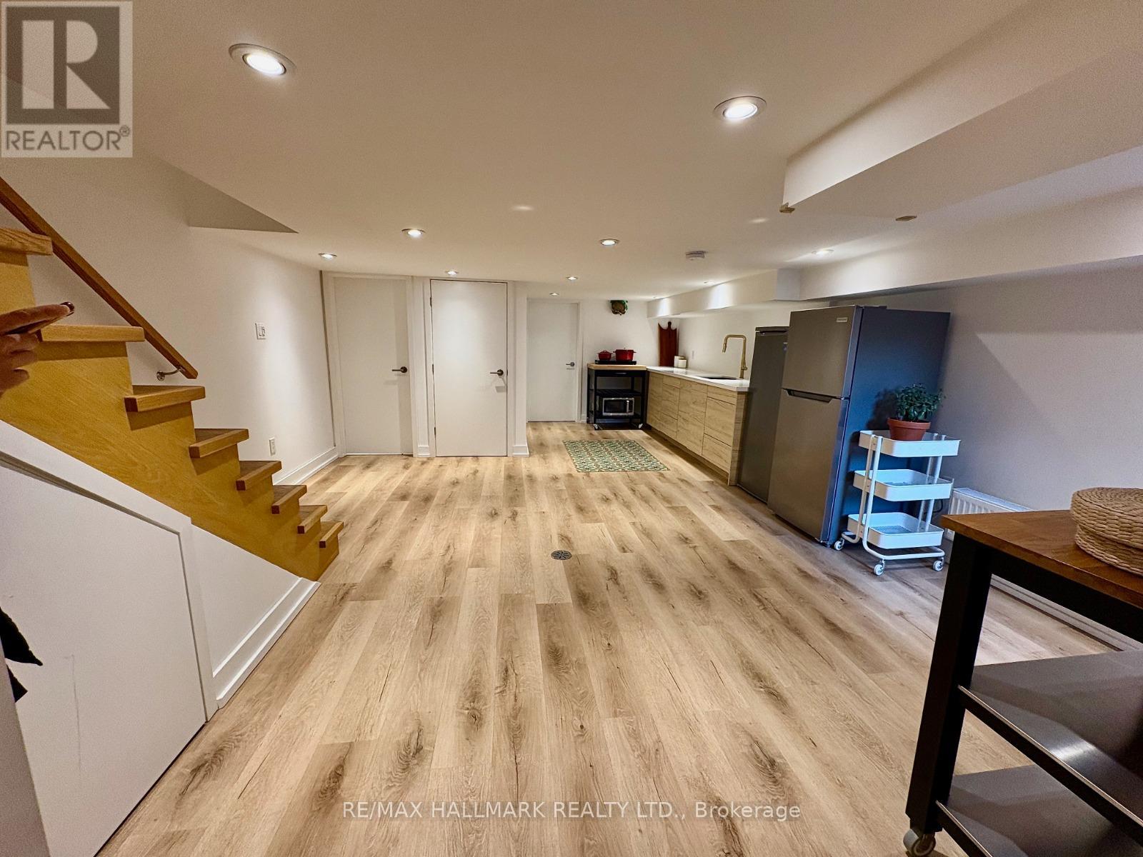 Lower - 62 Palmerston Avenue, Toronto, Ontario  M6J 2J1 - Photo 9 - C12773512