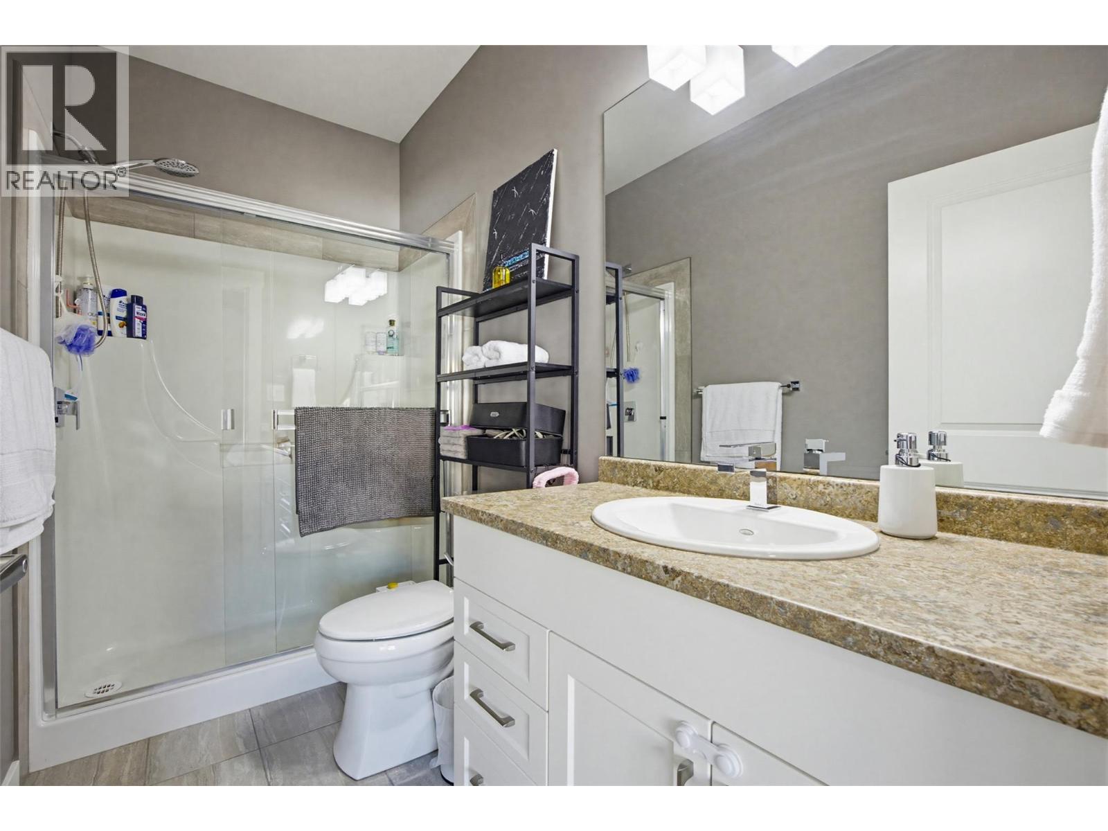 2379 Parkcrest Avenue, Kamloops, British Columbia  V2B 4Y2 - Photo 17 - 10375353