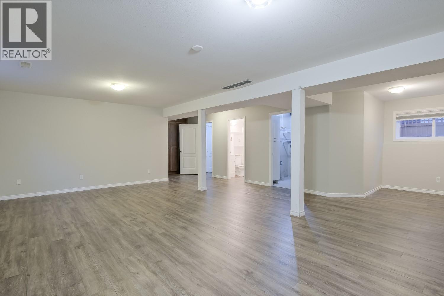 1260 Ethel Street Kelowna Photo 36