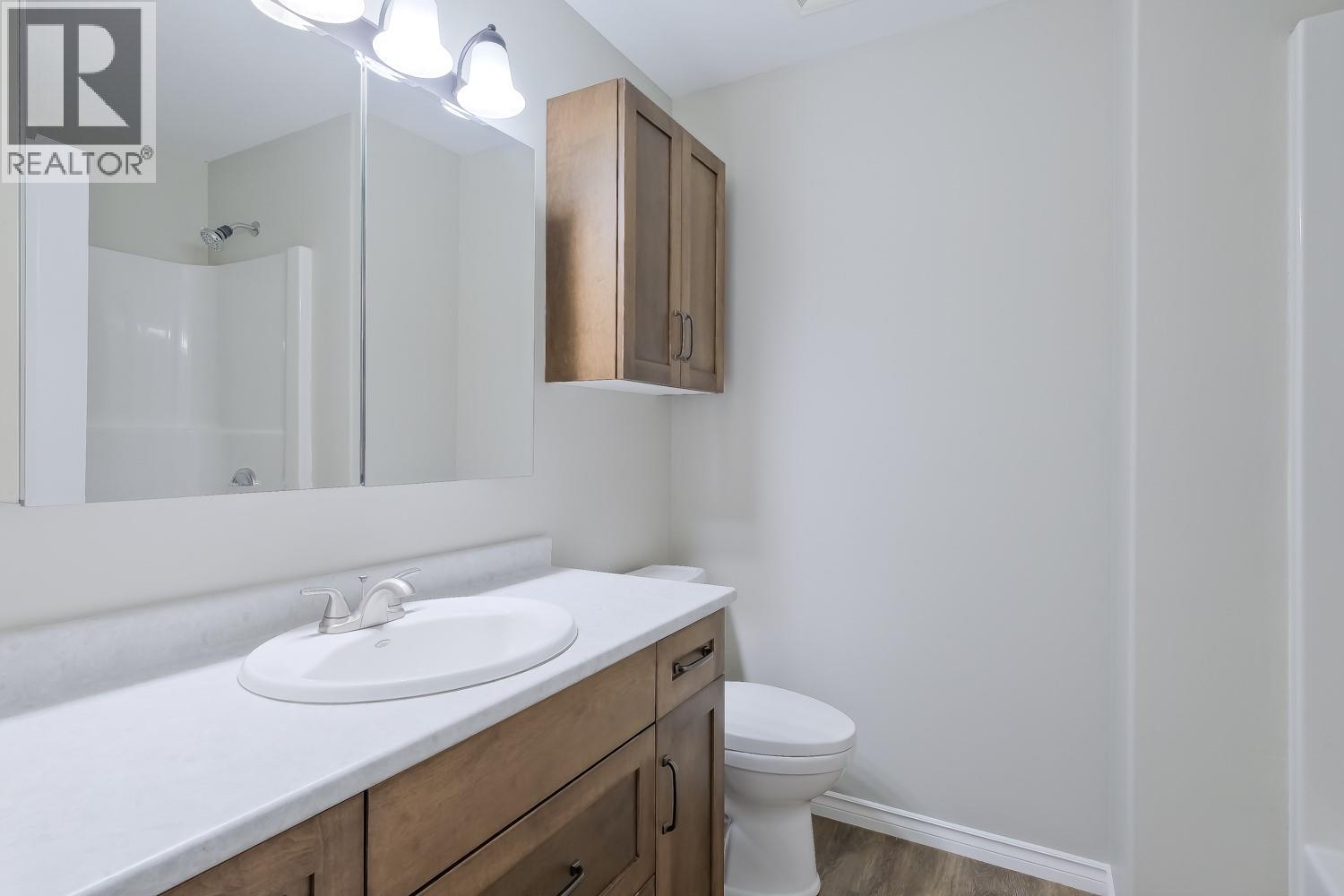 1260 Ethel Street Kelowna Photo 21