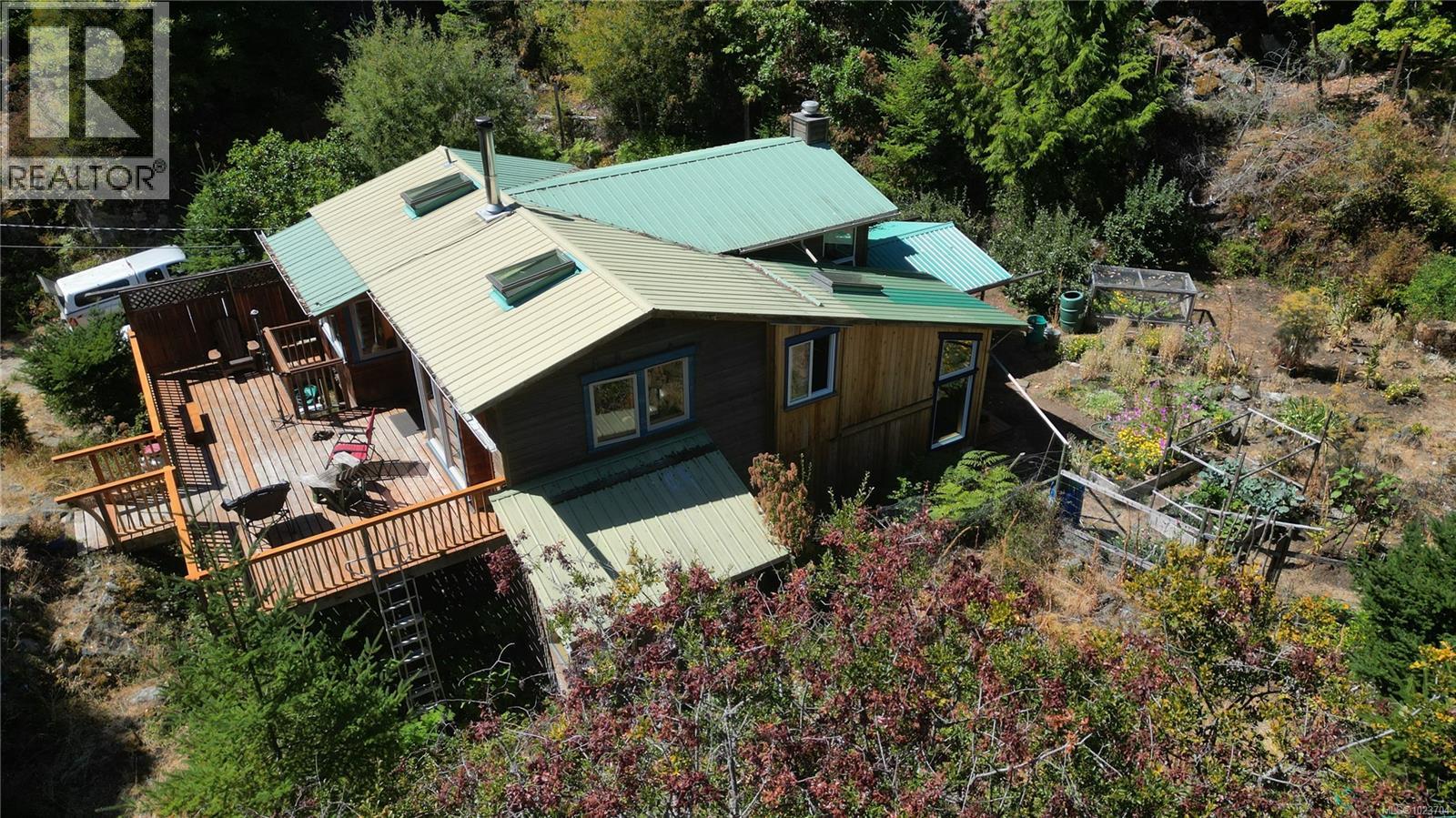 1252 Isabella Point Rd, Salt Spring, British Columbia  V8K 2T9 - Photo 8 - 1023704