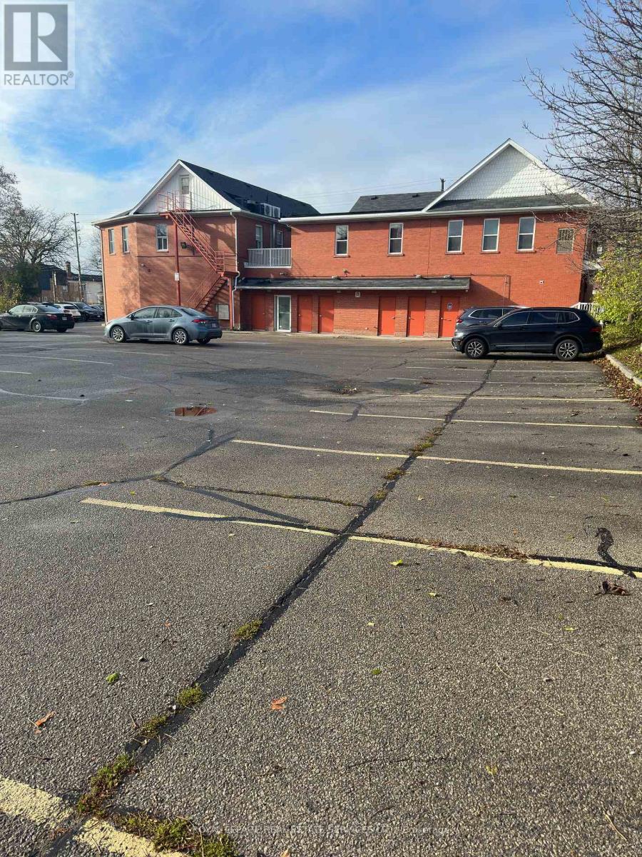 205 - 10055 Keele Street, Vaughan, Ontario  L6A 1R7 - Photo 2 - N12773508