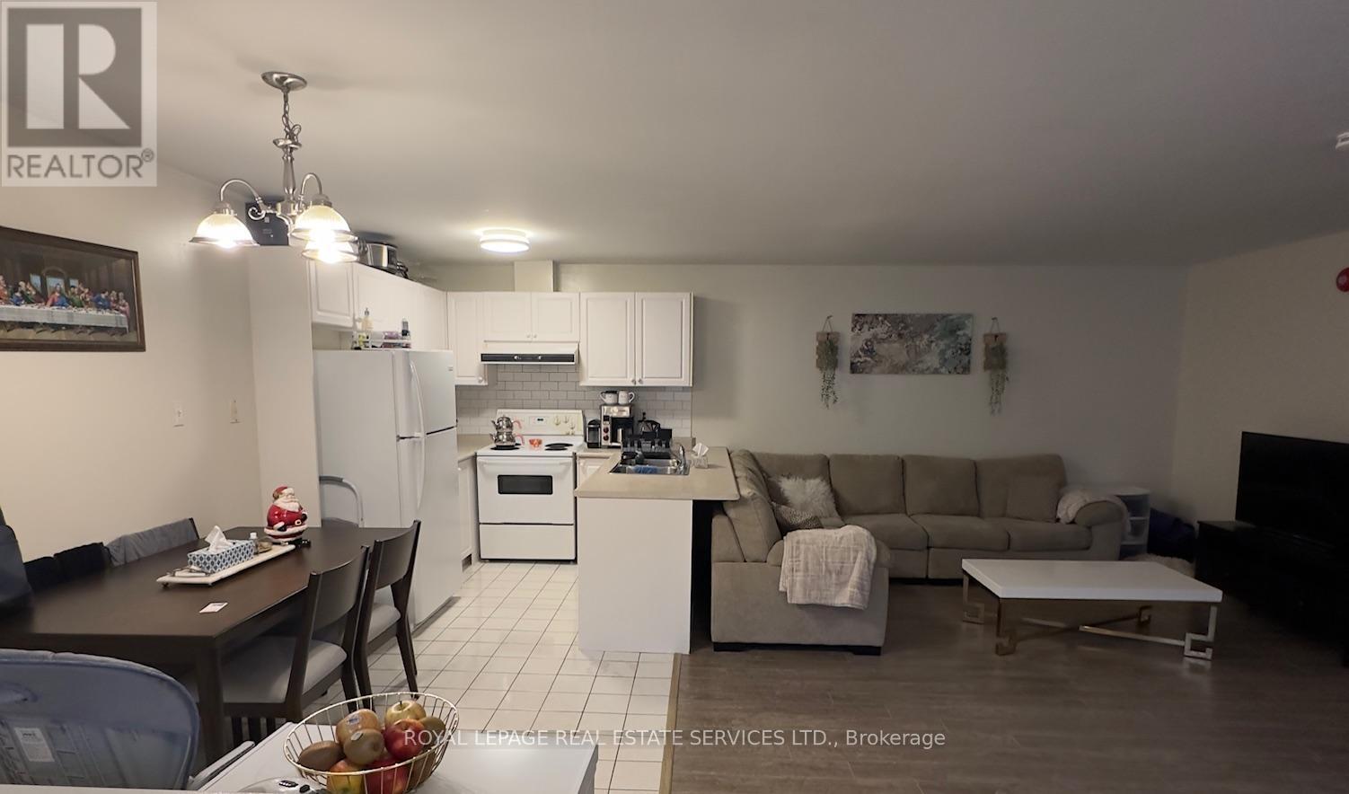 205 - 10055 Keele Street, Vaughan, Ontario  L6A 1R7 - Photo 5 - N12773508