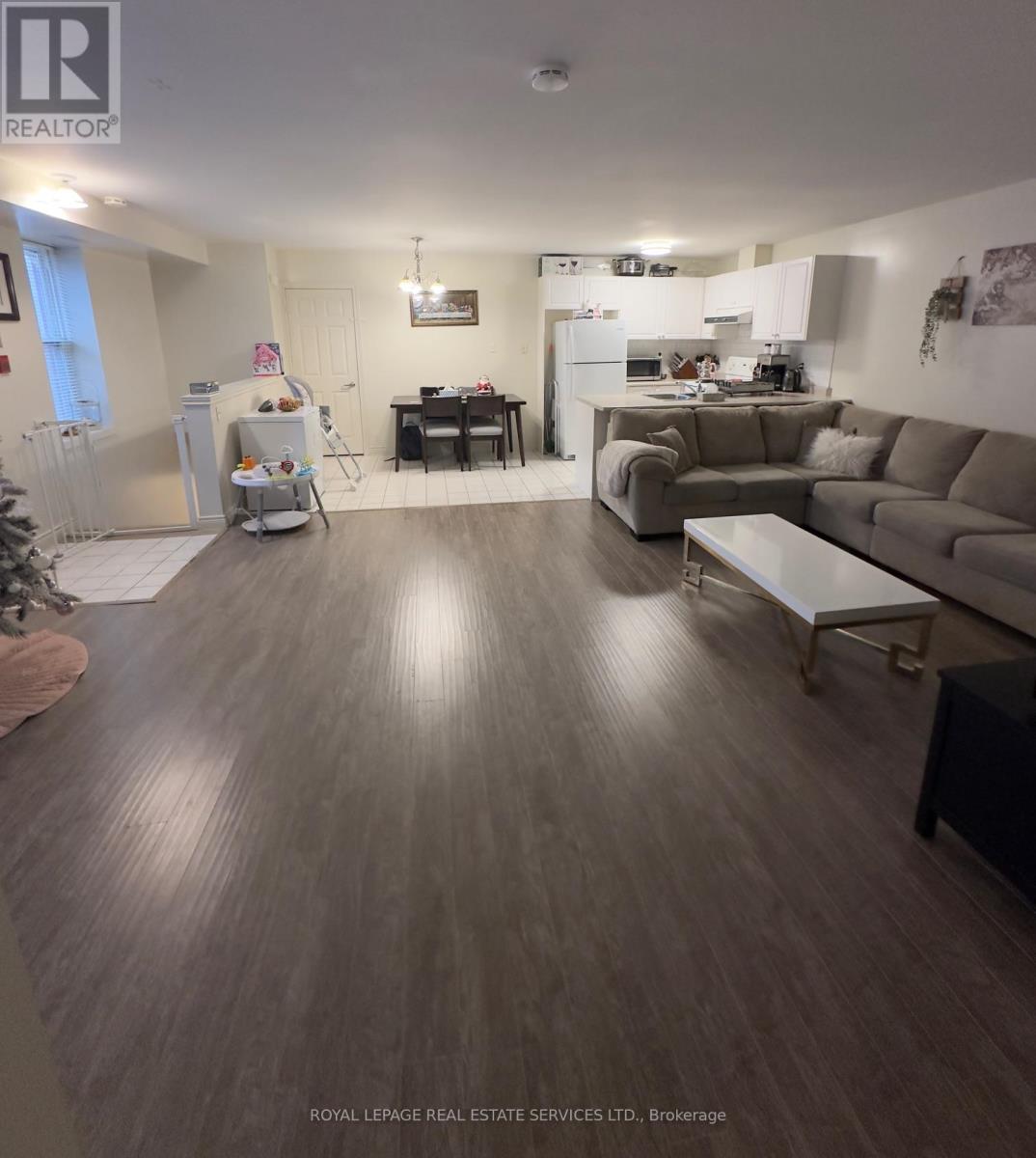 205 - 10055 Keele Street, Vaughan, Ontario  L6A 1R7 - Photo 7 - N12773508