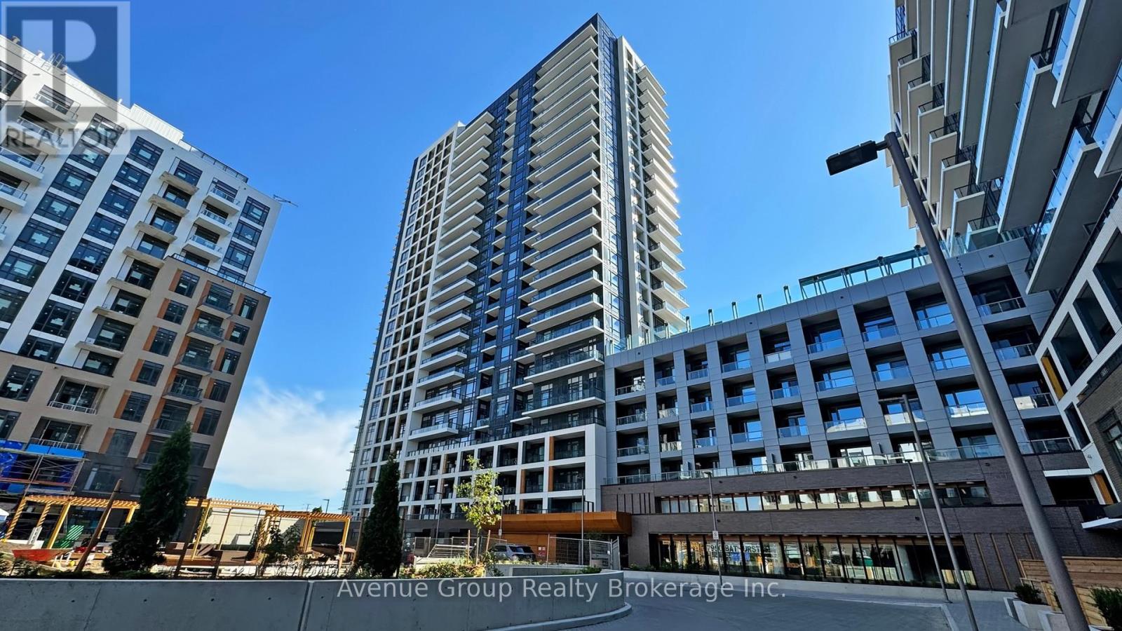 B-1803 - 7950 Bathurst Street, Vaughan, Ontario  L4J 0L4 - Photo 2 - N12773540