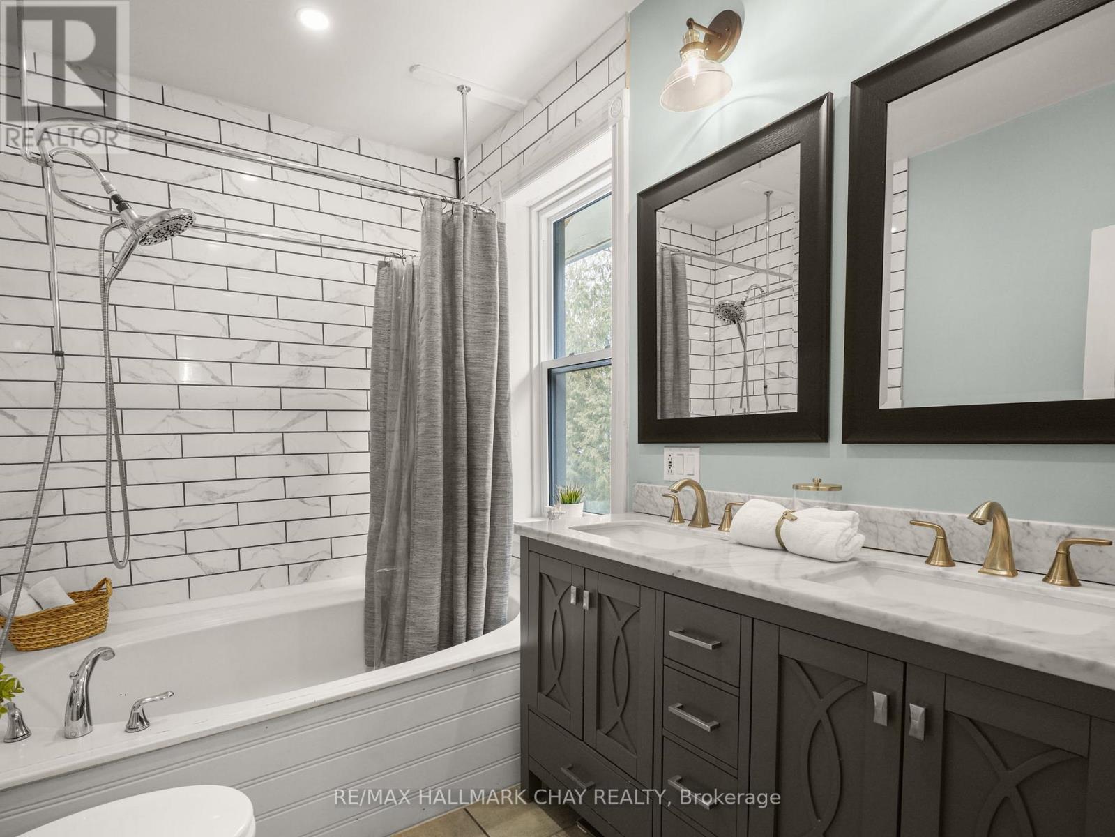 134 Victoria Street E, New Tecumseth, Ontario  L9R 1K6 - Photo 29 - N12773552