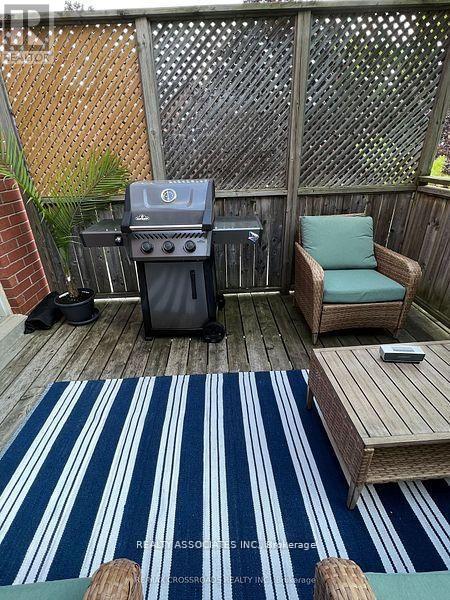 40 Sandlewood Court, Aurora, Ontario  L4G 7M9 - Photo 34 - N12773562