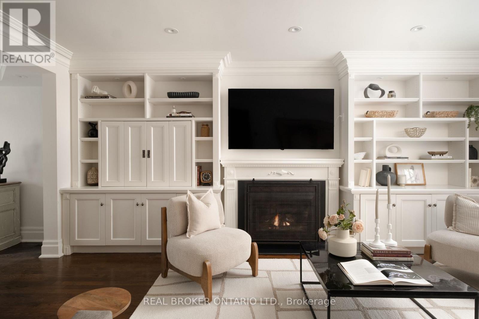 37 WILGAR ROAD, Toronto, Ontario