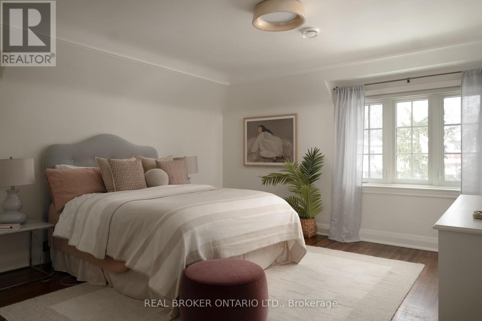 37 Wilgar Road, Toronto, Ontario  M8X 1J6 - Photo 22 - W12773116