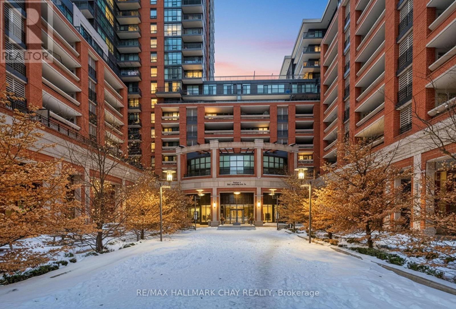 1211 - 830 LAWRENCE AVENUE W, Toronto, Ontario