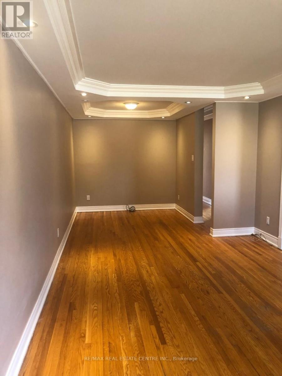 Main - 34 Langwith Court, Brampton, Ontario  L6Y 1Z8 - Photo 7 - W12773544