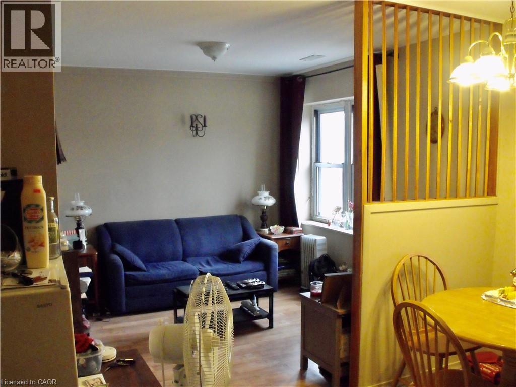 7 Beech Street, St. Catharines, Ontario  L2R 2B6 - Photo 4 - 40804023