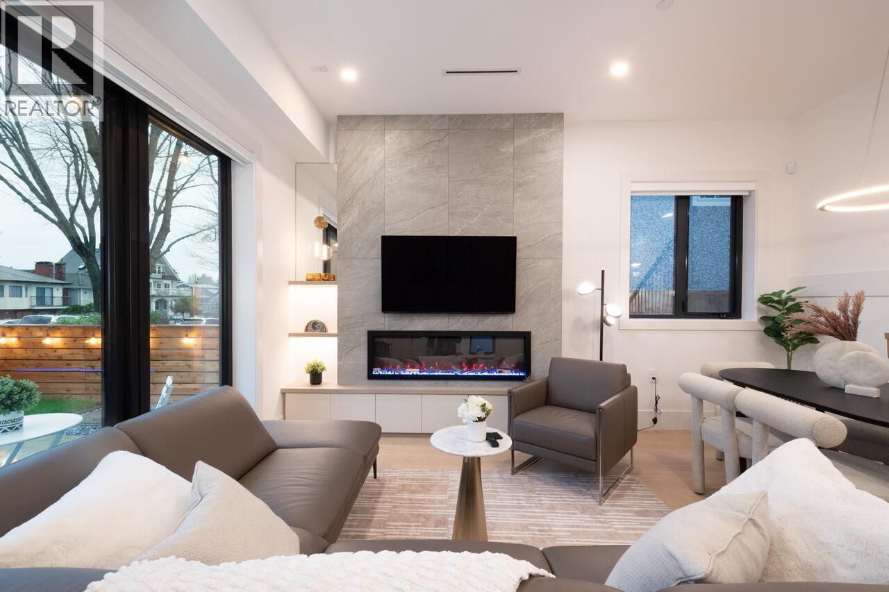 2493 Eton Street, Vancouver, British Columbia  V5K 1J6 - Photo 8 - R3084091