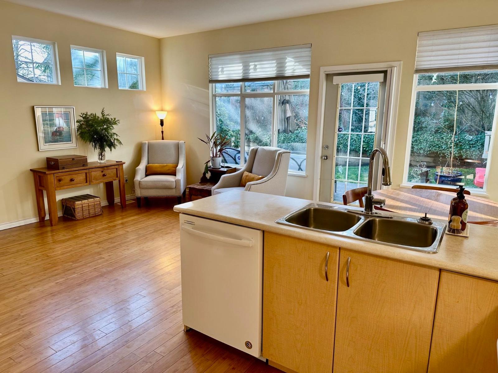 6 14959 58 Avenue, Surrey, British Columbia  V3S 9Y9 - Photo 4 - R3073947