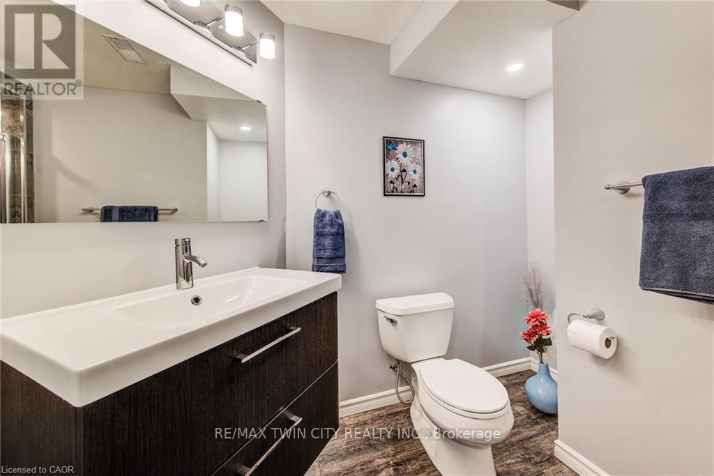 14 La Salle Street, Woolwich, Ontario  N0B 1M0 - Photo 31 - X12773534