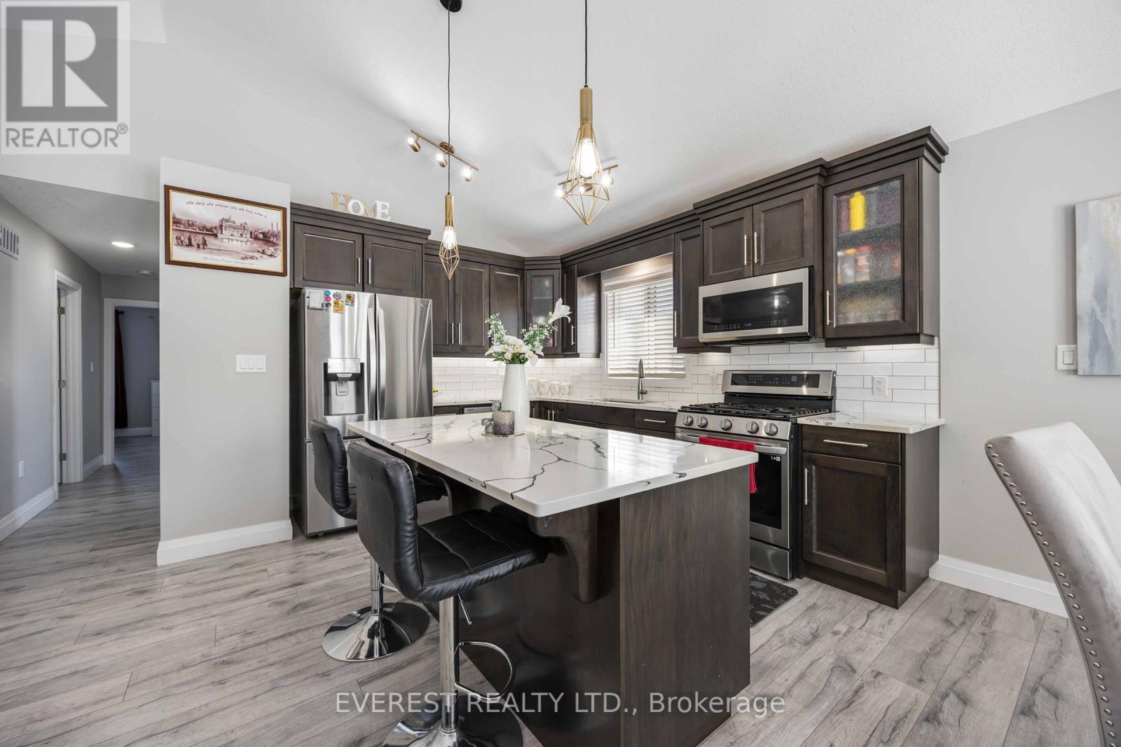 668 Winners Circle, St. Clair, Ontario  N0N 1G0 - Photo 15 - X12773550