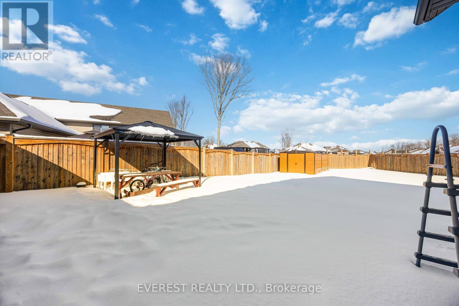 668 Winners Circle, St. Clair, Ontario  N0N 1G0 - Photo 33 - X12773550