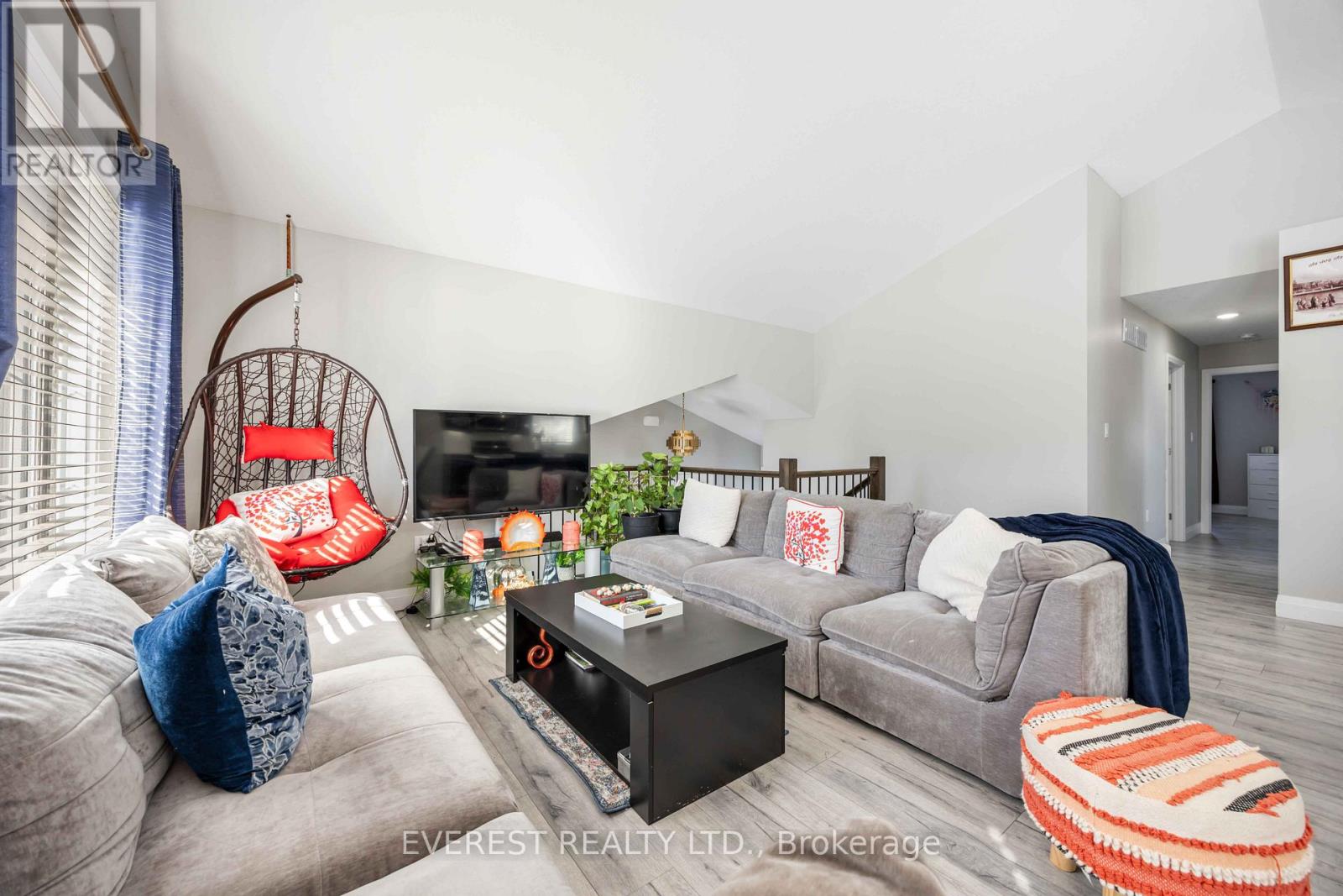 668 Winners Circle, St. Clair, Ontario  N0N 1G0 - Photo 8 - X12773550