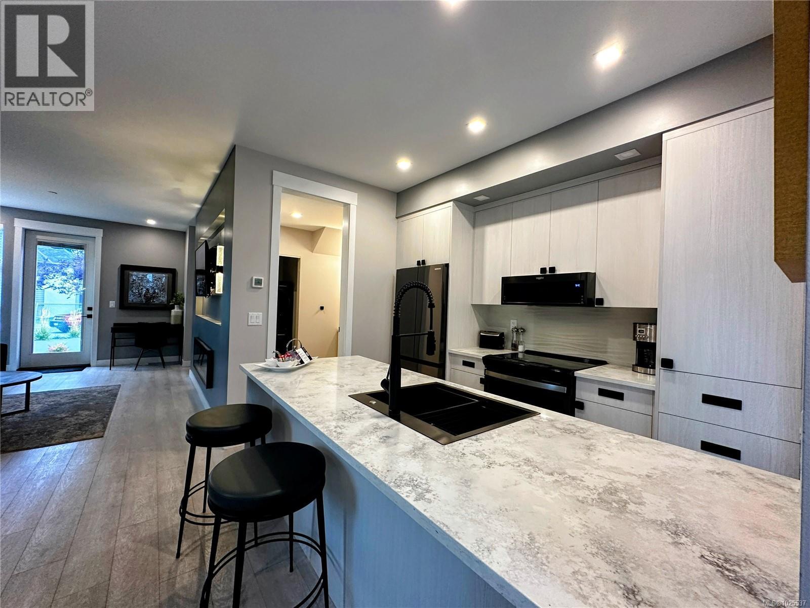 7 1175 Resort Dr, Parksville, British Columbia  V9P 2E3 - Photo 12 - 1025537