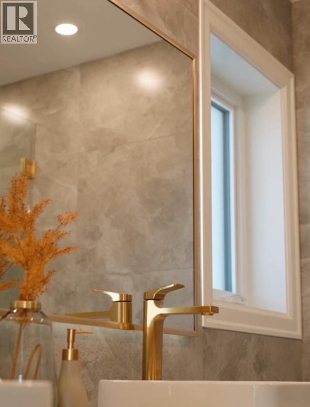 2 6061 Sherbrooke Street, Vancouver, British Columbia  V5W 3N3 - Photo 23 - R3086385