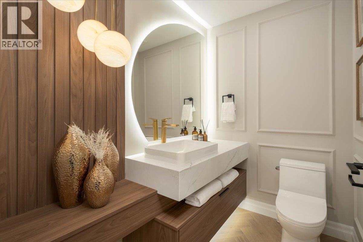 2 6061 Sherbrooke Street, Vancouver, British Columbia  V5W 3N3 - Photo 15 - R3086385