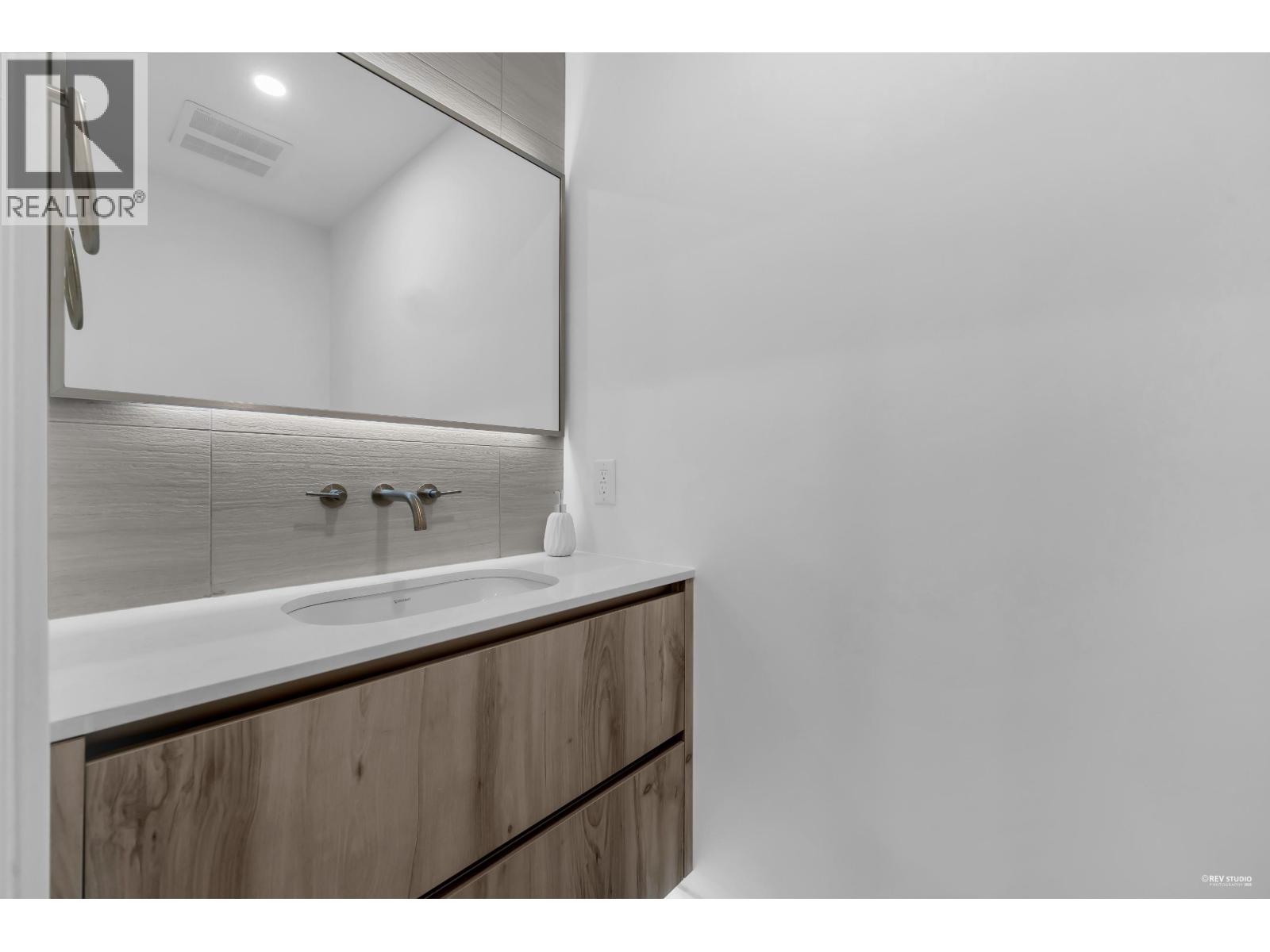 659 W 30th Avenue, Vancouver, British Columbia  V5Z 0K4 - Photo 21 - R3088056