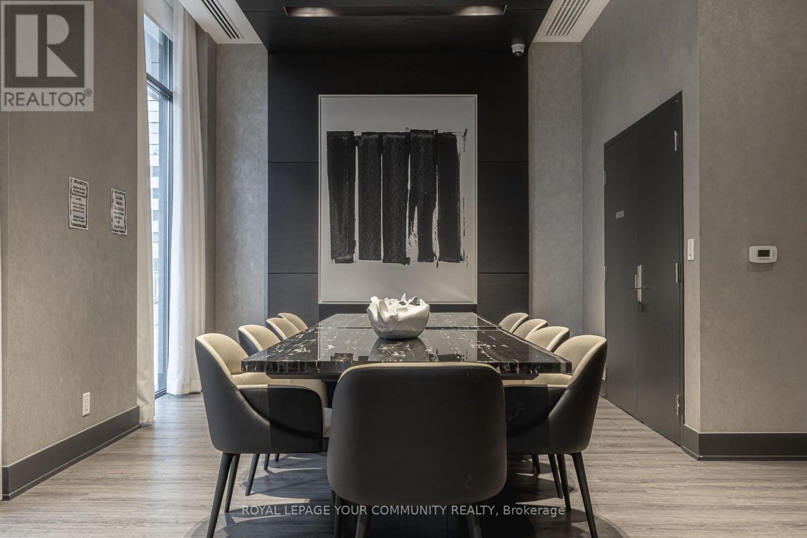 201 - 609 Avenue Road, Toronto, Ontario  M4V 0B1 - Photo 37 - C12696274