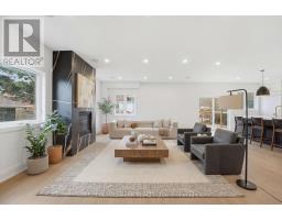 49 GREENDOWNS DRIVE, Toronto, Ontario