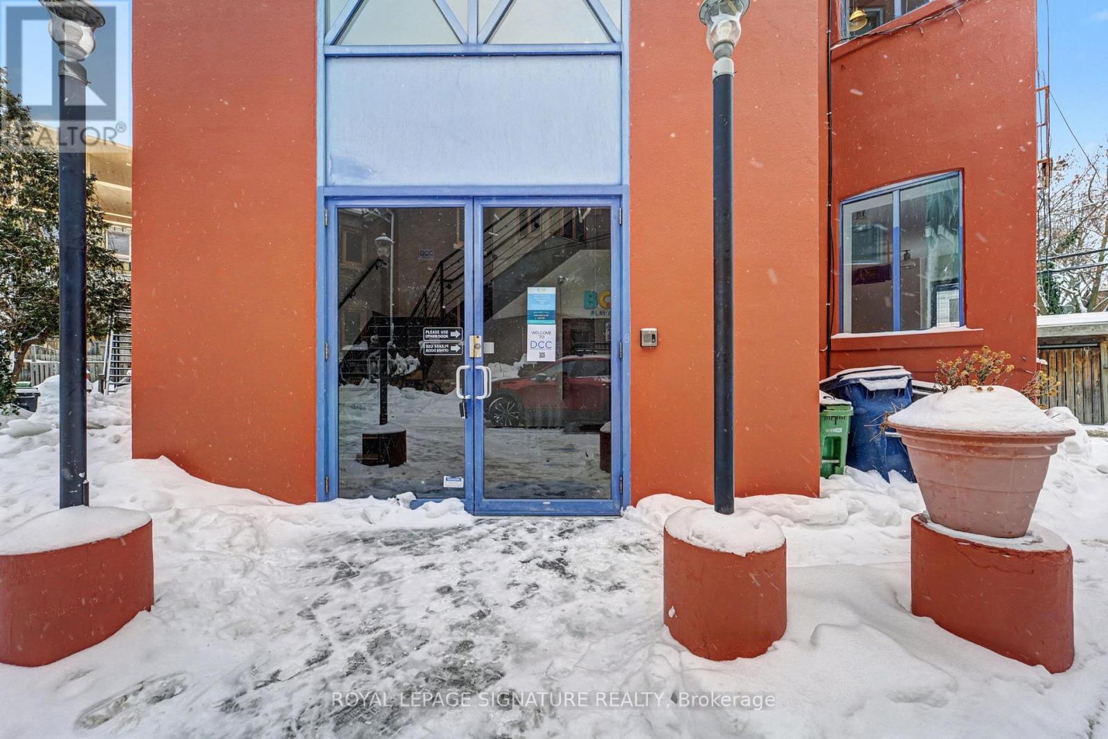 Office A - 259 Danforth Avenue, Toronto, Ontario  M4K 2X4 - Photo 2 - E12773474