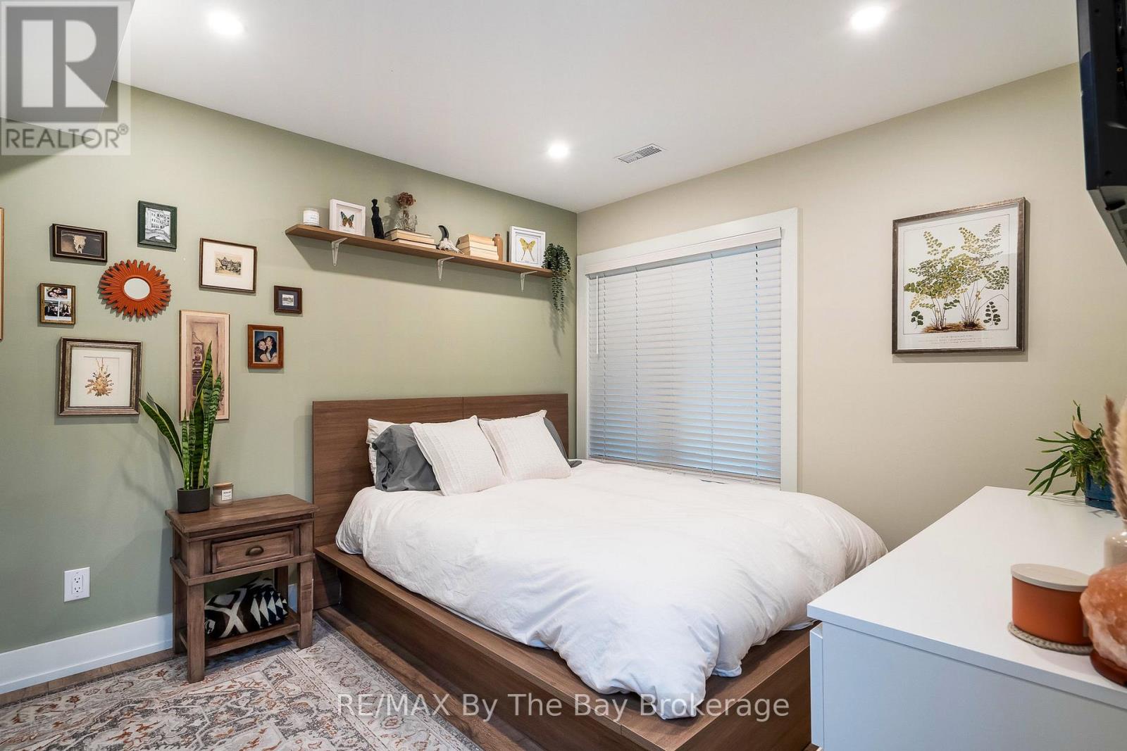 809 Eastdale Drive E, Wasaga Beach, Ontario  L9Z 2R7 - Photo 33 - S12773586