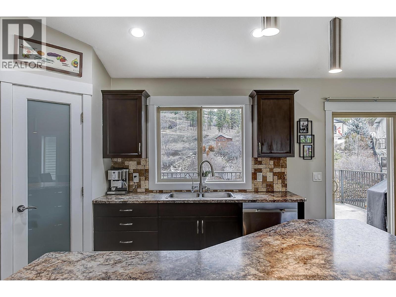 324 Arab Road Kelowna Photo 15