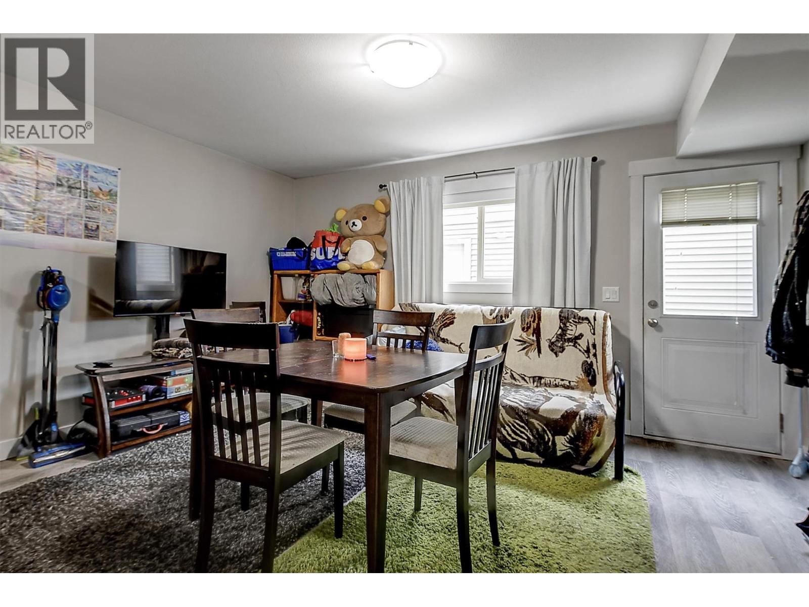 324 Arab Road Kelowna Photo 35