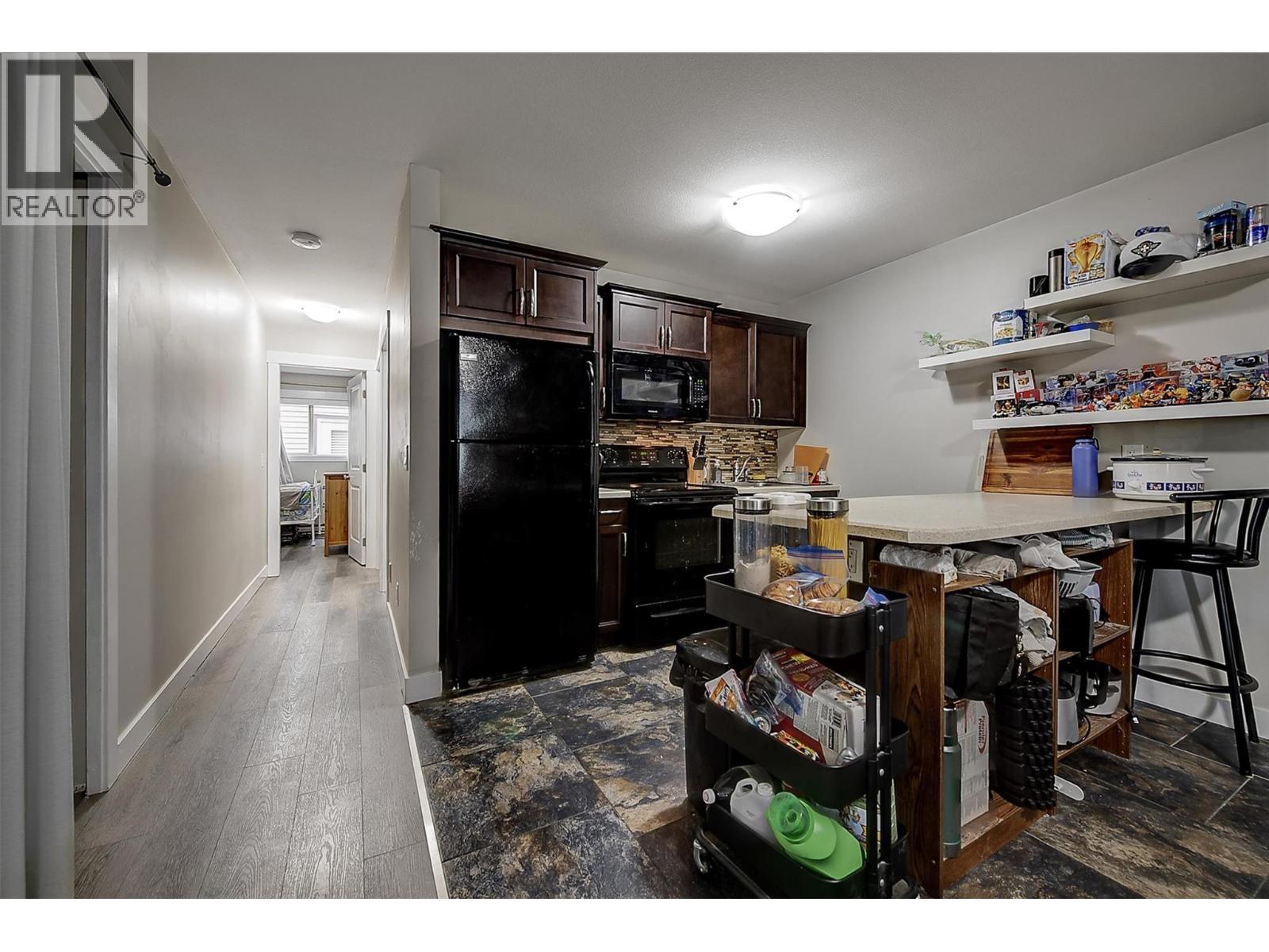 324 Arab Road Kelowna Photo 37