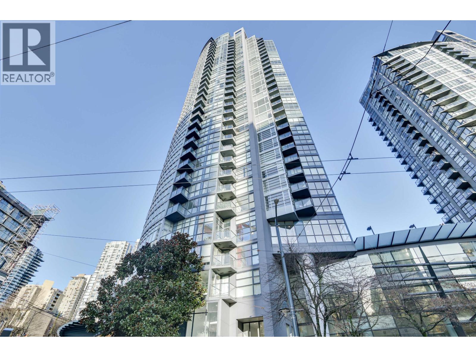 1808 1199 Seymour Street, Vancouver, British Columbia  V6B 1K3 - Photo 2 - R3087859