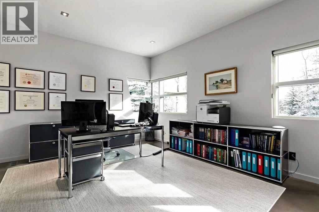 25 Posthill Drive Sw, Calgary, Alberta  T3H 0A8 - Photo 17 - A2281353