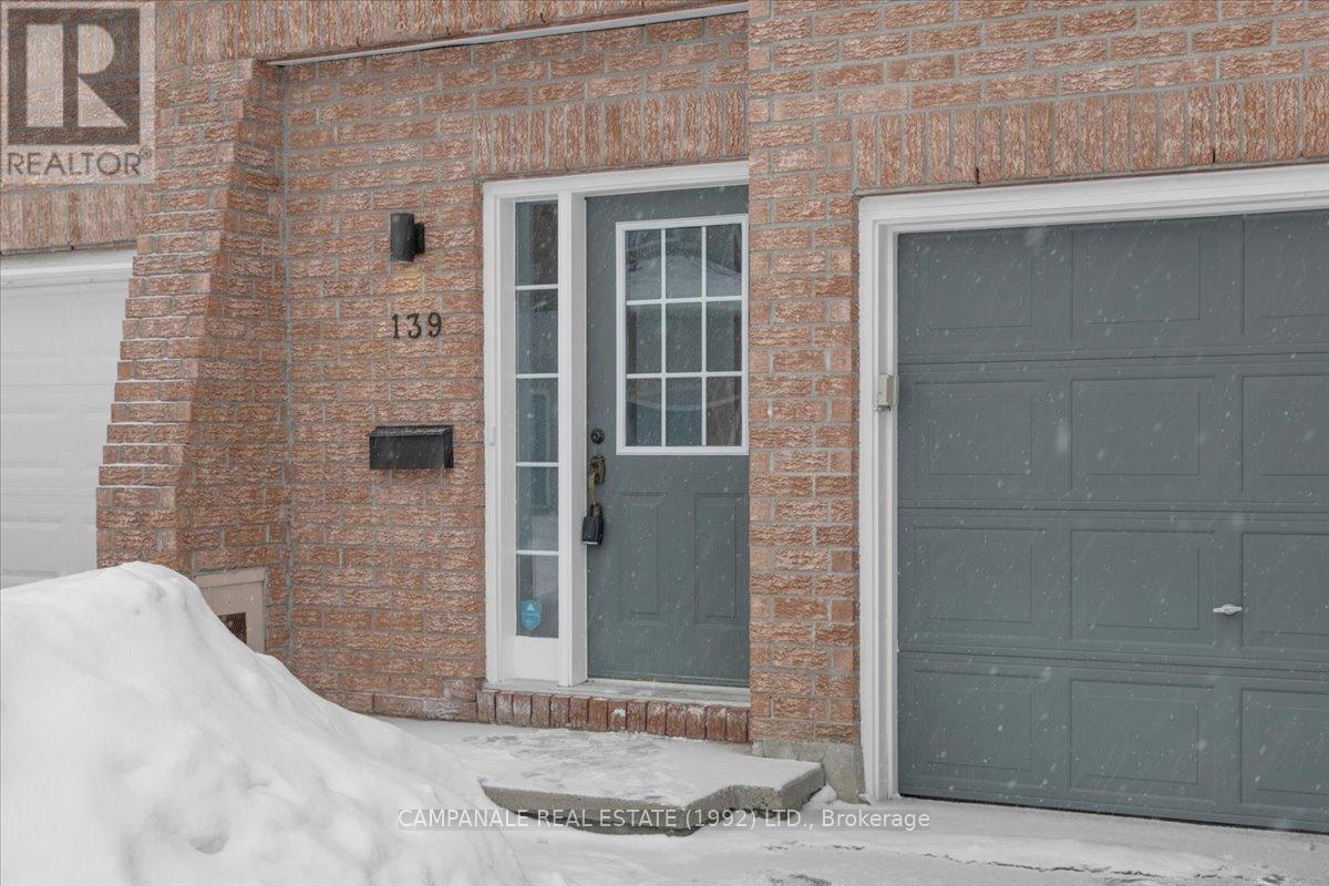 139 Sawmill Private, Ottawa, Ontario  K1V 2E1 - Photo 2 - X12773576