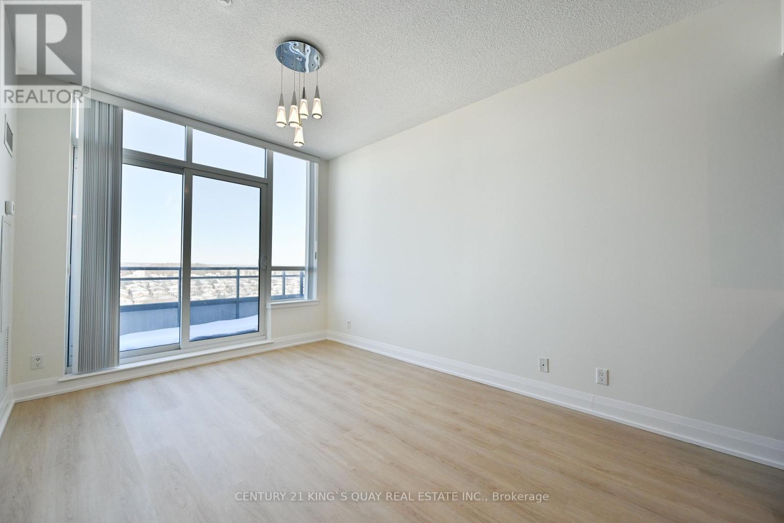 Ph 19 - 376 Highway 7 E, Richmond Hill, Ontario  L4B 0C7 - Photo 2 - N12772690