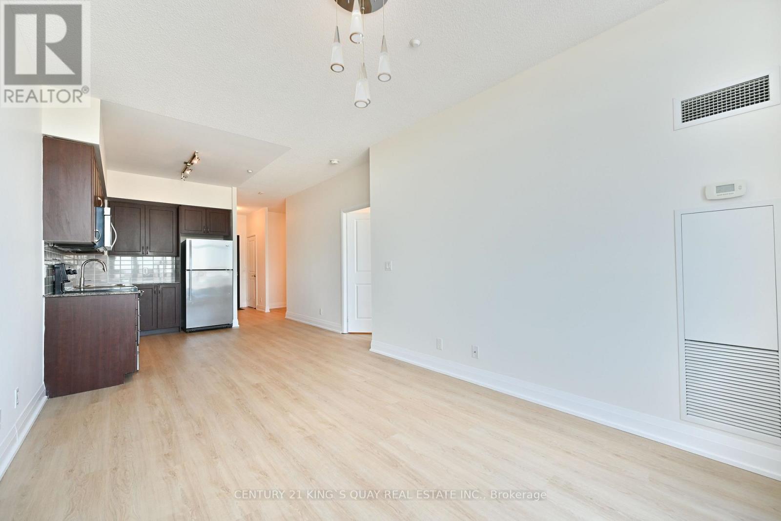 Ph 19 - 376 Highway 7 E, Richmond Hill, Ontario  L4B 0C7 - Photo 6 - N12772690