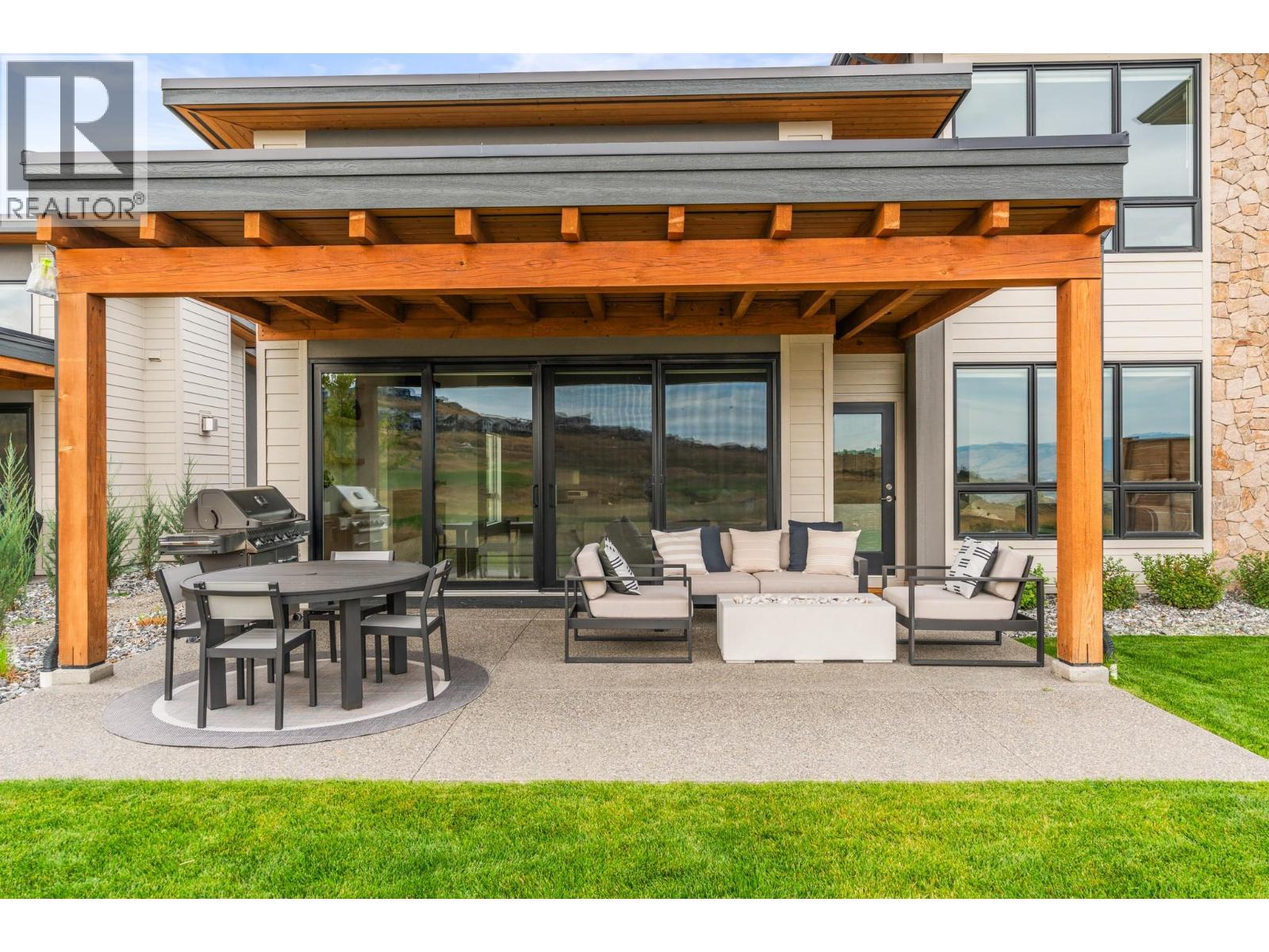 105 Predator Ridge Drive Unit# 22, Vernon, British Columbia  V1H 0A5 - Photo 8 - 10375275