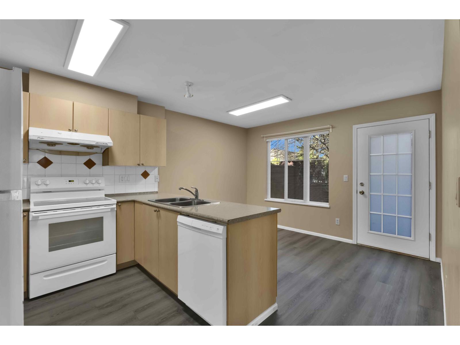 34 6747 137 Street, Surrey, British Columbia  V3W 9C4 - Photo 8 - R3087794