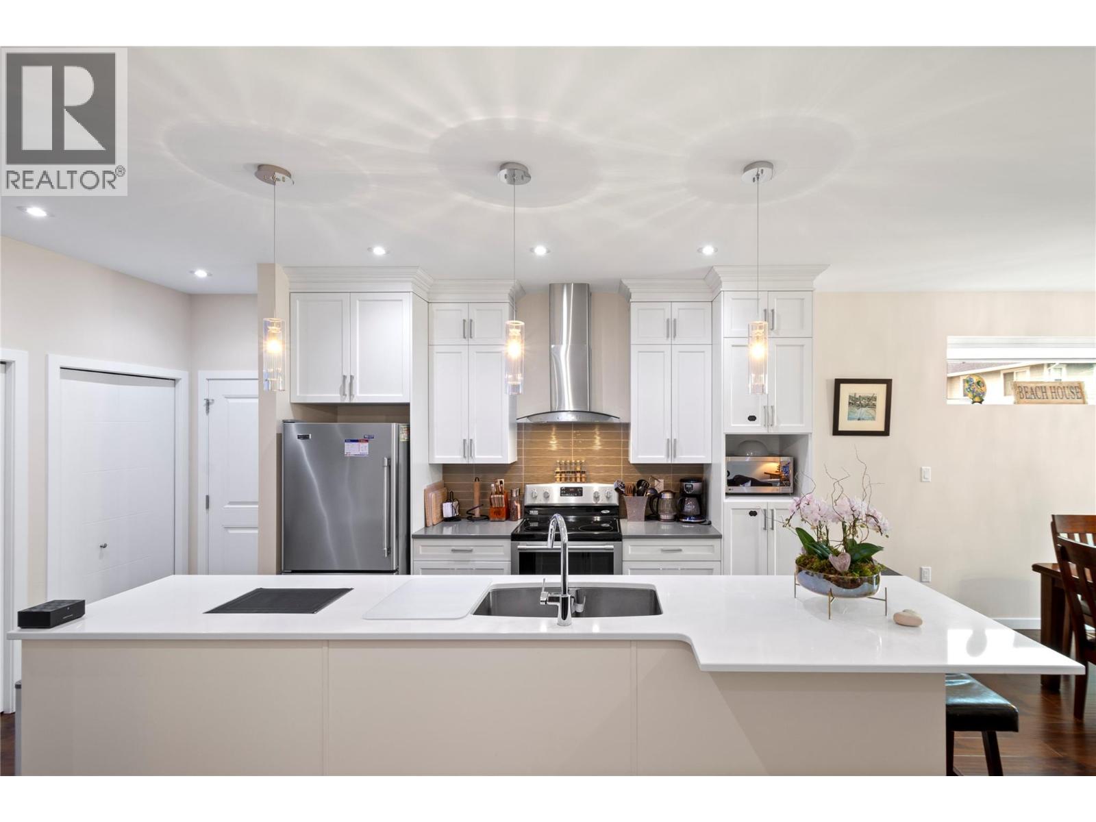 679 Churchill Avenue Unit# 102, Penticton, British Columbia  V2A 1E2 - Photo 9 - 10375120