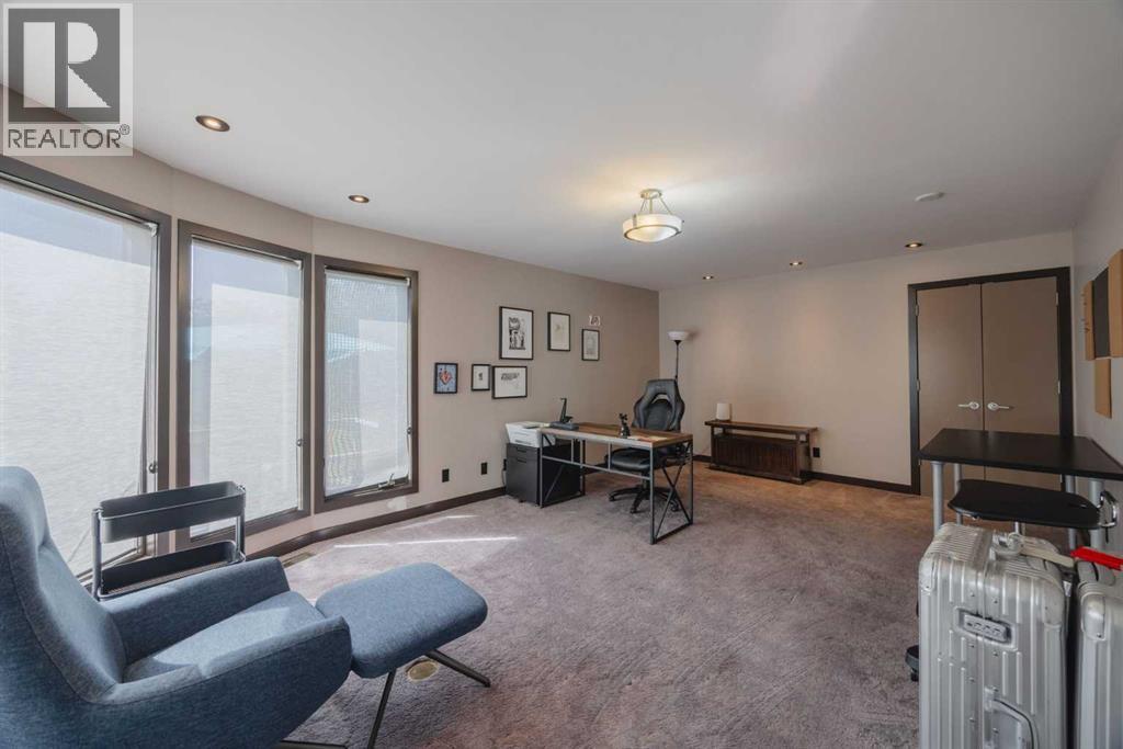 43 Westbluff Place, Rural Rocky View County, Alberta  T3Z 3N9 - Photo 17 - A2282635