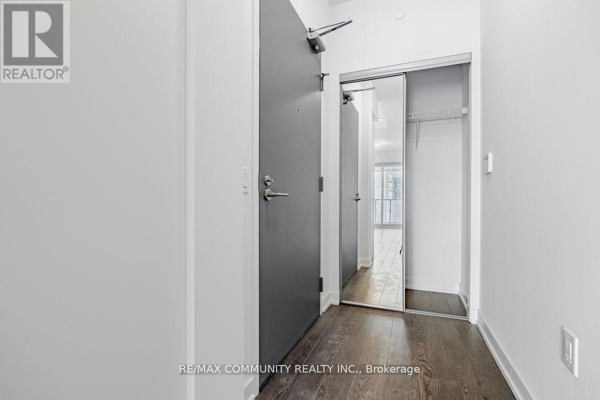 1417 - 20 O'neil Road N, Toronto, Ontario  M3C 0R2 - Photo 5 - C12773626